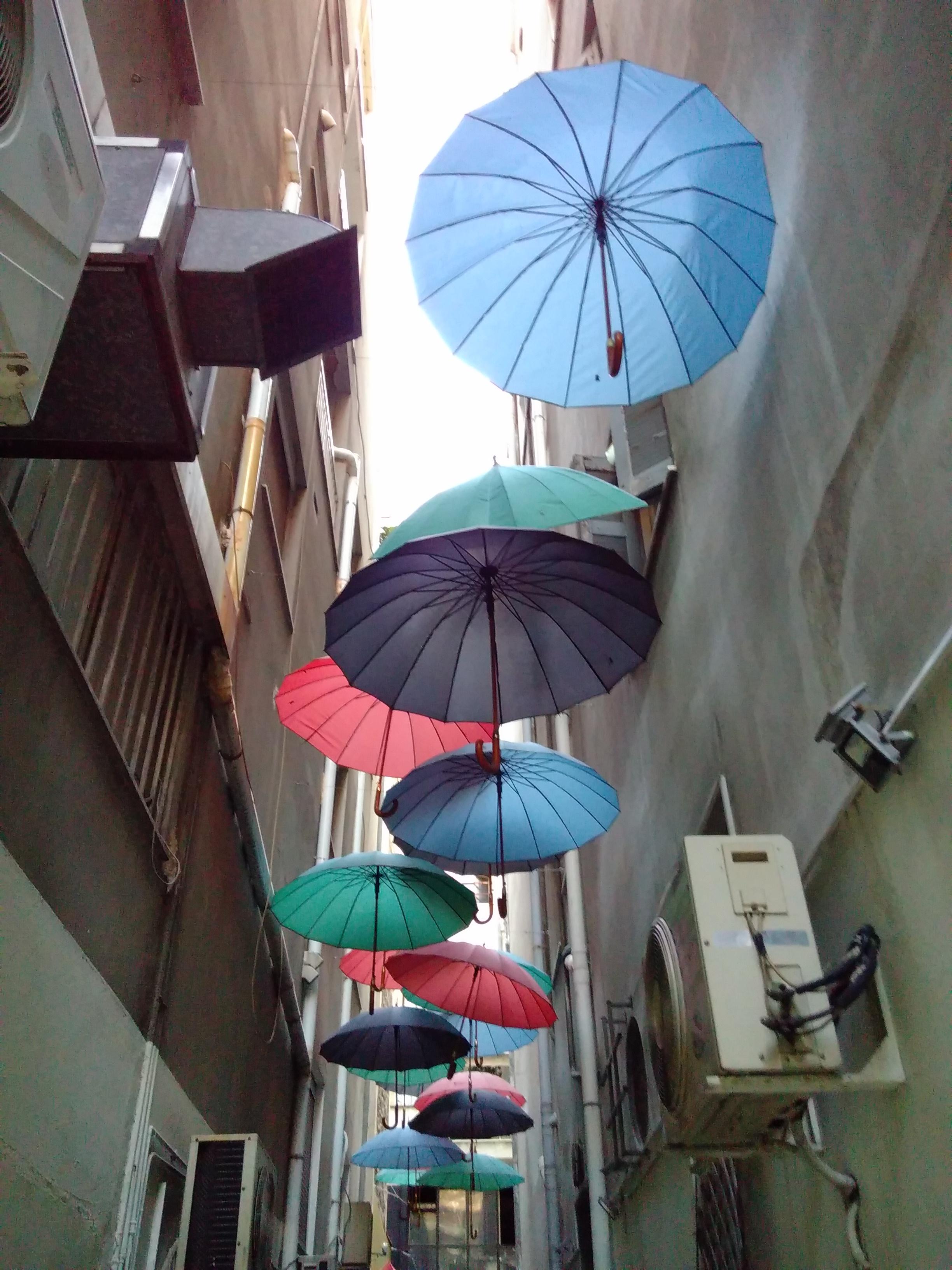 Mary Poppins lives here