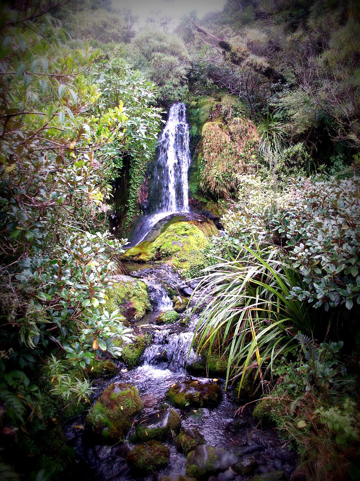 Lomo Waterfall