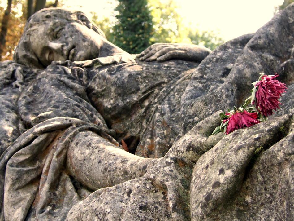 Pretty standard tombstone for Lviv