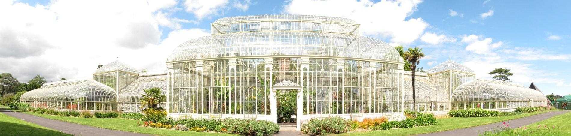 Greenhouse in Dublins botanic garden